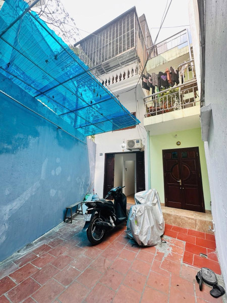 Bán nhà 42.6m² ngang 4m giá 5.35 tỷ Phường Bạch Mai