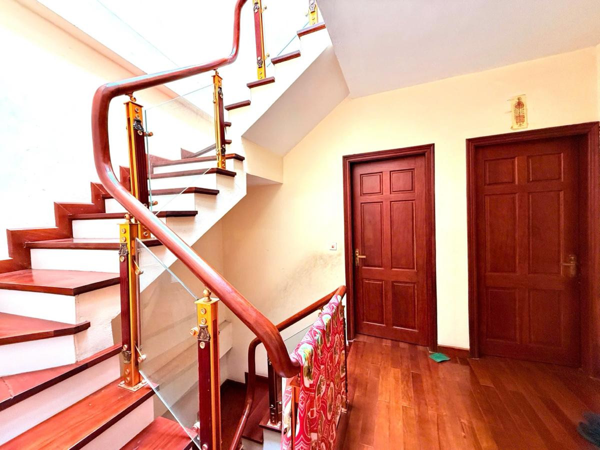 Bán nhà 56.3m² ngang 2.5m giá 11 tỷ Phường Bạch Mai