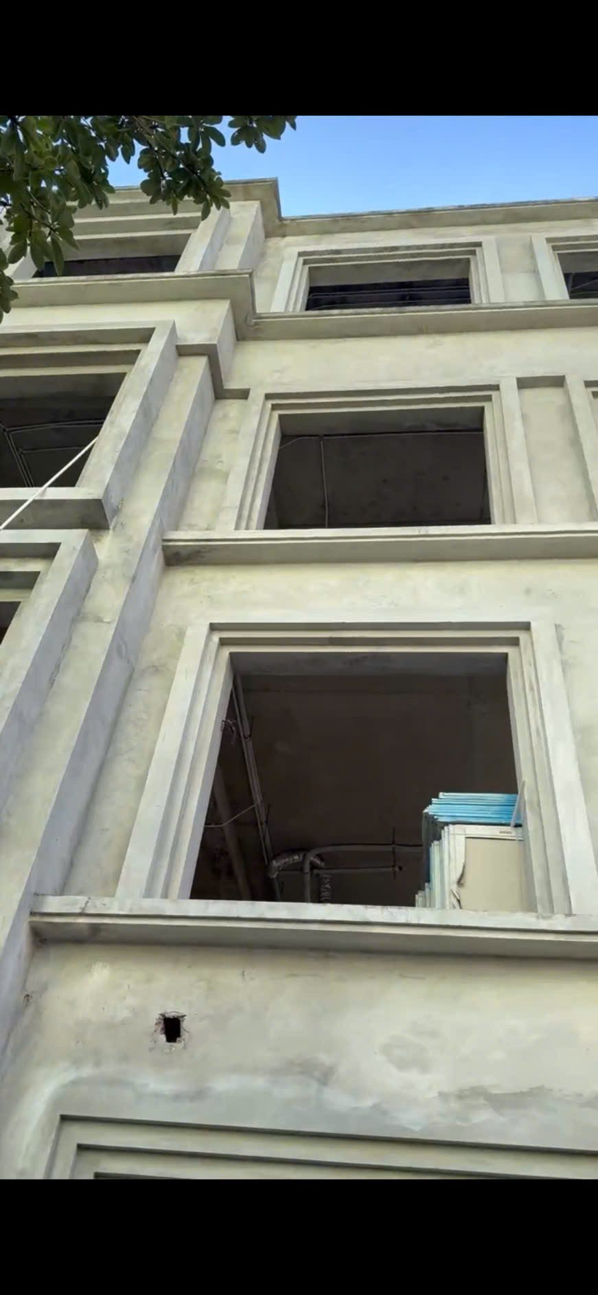 Bán Nhà riêng 300m² thổ cư 300m² giá 28 tỷ tại Phường Bãi Cháy Quảng Ninh