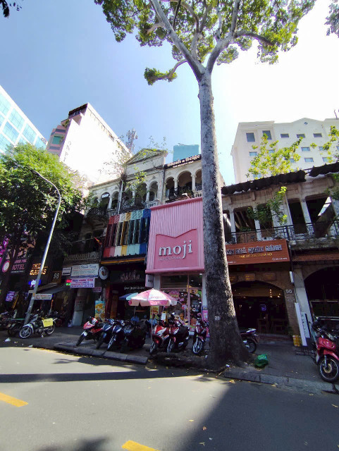 Cho thuê nhà mặt tiền đường Hồ Tùng Mậu Quận 1
