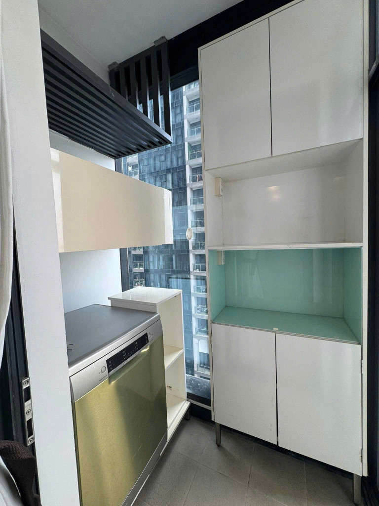 BDS HVL [NC] Cho thuê căn hộ 3 phòng ngủ full nội thất, Toà Aqua 1 Vinhomes Golden River, view Thảo cầm viên , căn góc 2 ban công rất thoáng mát.  (Mã cũ 12A)