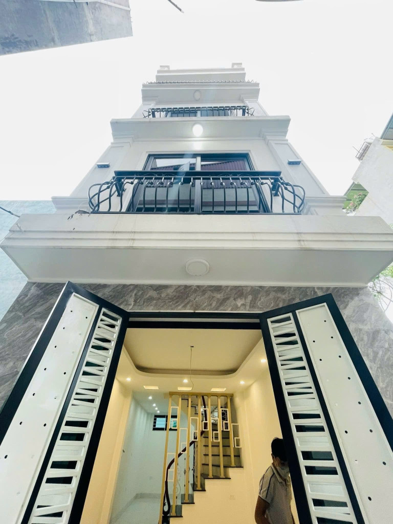 TÔ VĨNH DIỆN - NHỈNH 19 TỶ - 48m2 - Ô TÔ TRÁNH - VỈA HÈ RỘNG