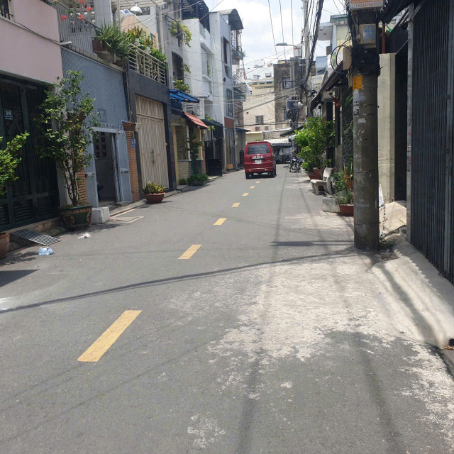 NHÀ 5 TẦNG 27 TỶ BÙI THỊ XUÂN–TÔN THẤT TÙNG P. BẾN THÀNH .