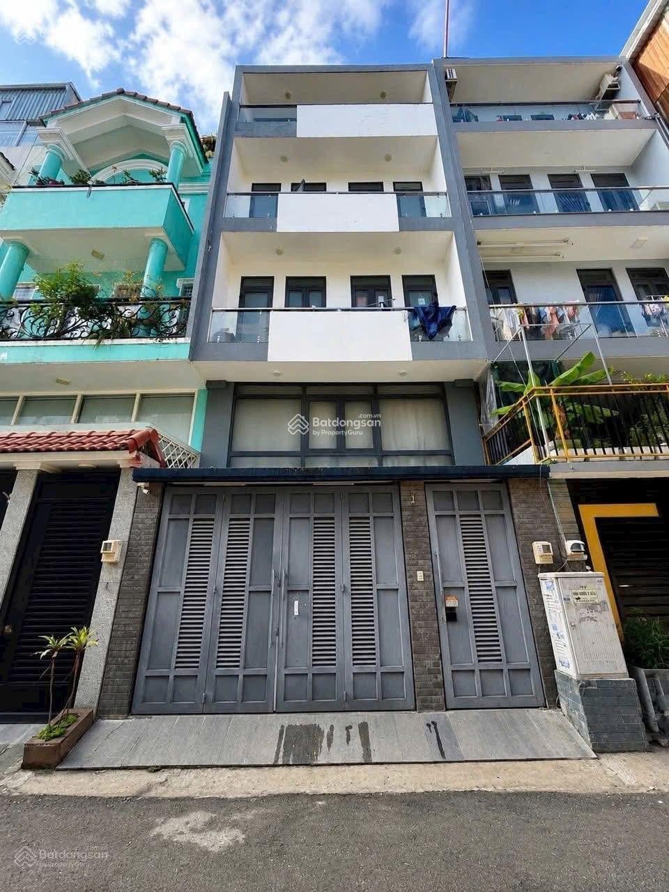 Giảm ngay 300tr nhà Lưu Văn Lang, Quận 1. 71.5m2, 5tỷ1, đang cho thuê 22tr gần chợ Bến Thành