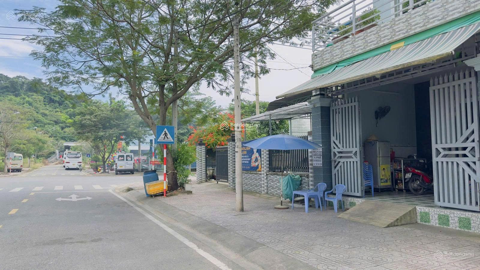Chú Hai cần bán gấp lô đất ngay KDC Châu Thới, Dĩ An, 100m2 liền kề Đại học Quốc Gia, Giá 1.89 TỶ