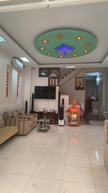 Bán nhà Thủ Đức (MT đường 17, Bình Chiểu); 4,2x23m; sân ô tô; 2PN; 3WC; sổ hồng; 6.6 tỷ