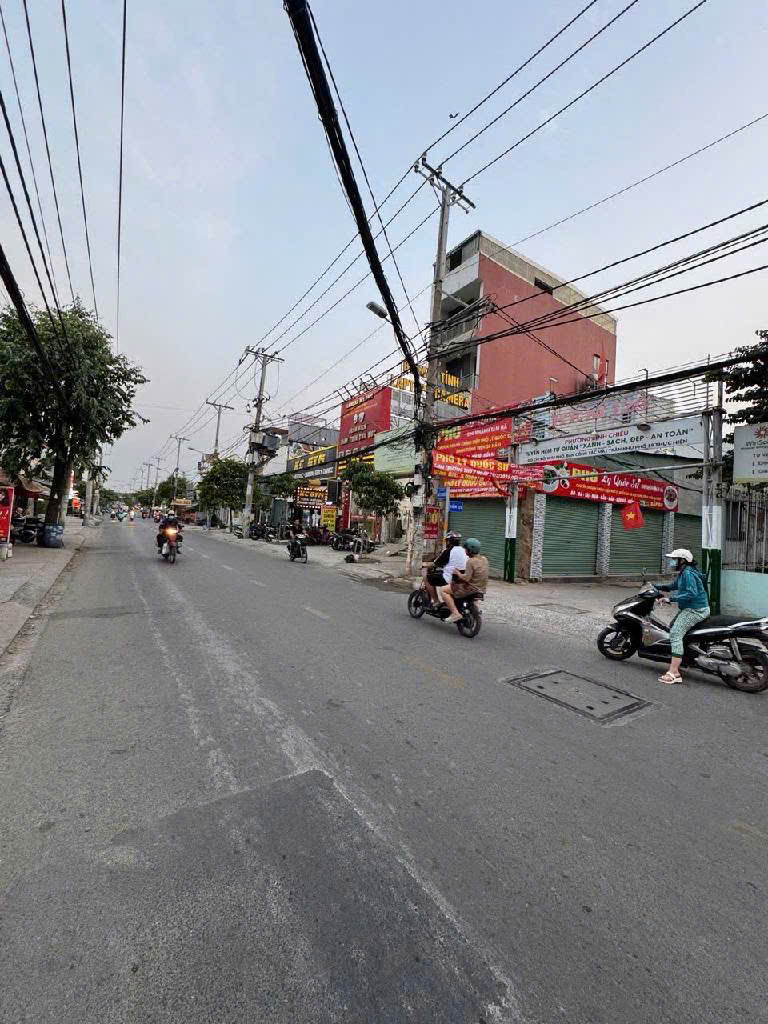 Bán đất 1.009m² full thổ cư, mặt tiền đường Ngô Chí Quốc, Bình Chiểu, Thủ Đức, (22x43), giá 33,7 tỷ