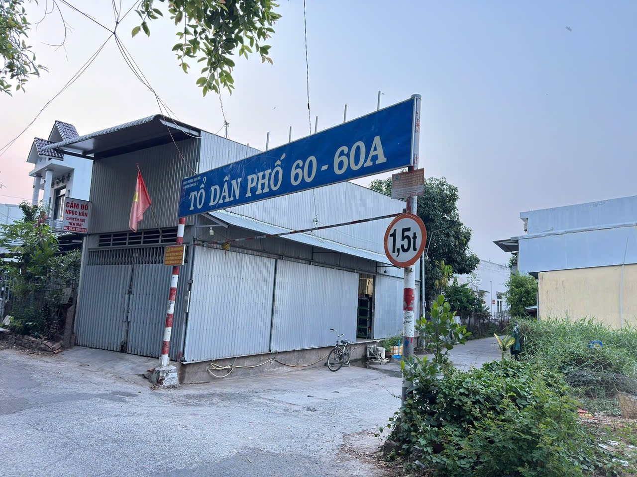 Bán nền đẹp nở hậu đường nhánh rạch Dung - kdc Trà Ôn