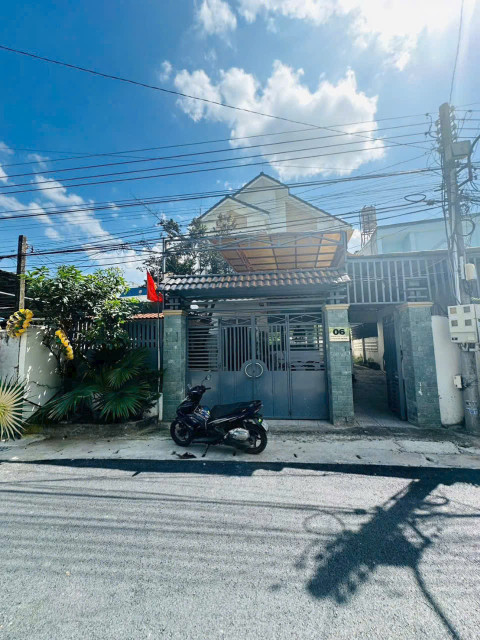 Bán nhà PHÚ MỸ 369.4m² ngang 10m giá 7.5 tỷ Phường Bình Dương: 0815422197