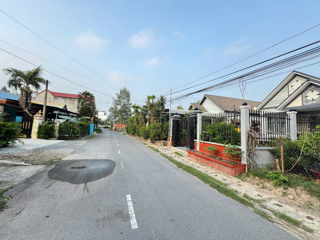 Bán đất 79.9m² ngang 5m giá 2.85 tỷ Phường Bình Dương: 0815422197