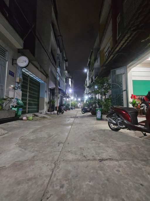 Bán nhà 3 tầng 5×13m  Hồ Văn Long  tại Phường Bình Hưng Hoà b Quận Bình Tân