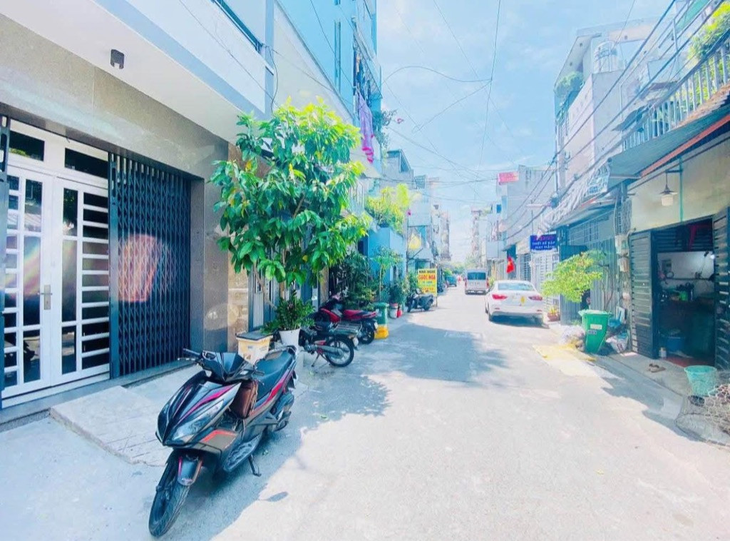 Bán nhà 3 tầng 4×18m gò xoài Phường Bình Hưng Hoà A Quận Bình Tân