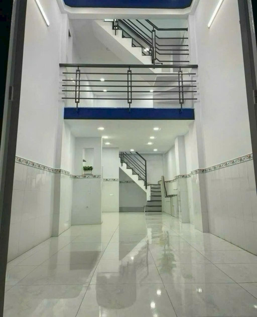 NHÀ BÁN GẦN BÌNH LONG 3 TẦNG 28M2, GIÁP TÂN PHÚ CHỈ NHỈNH 3 TỶ