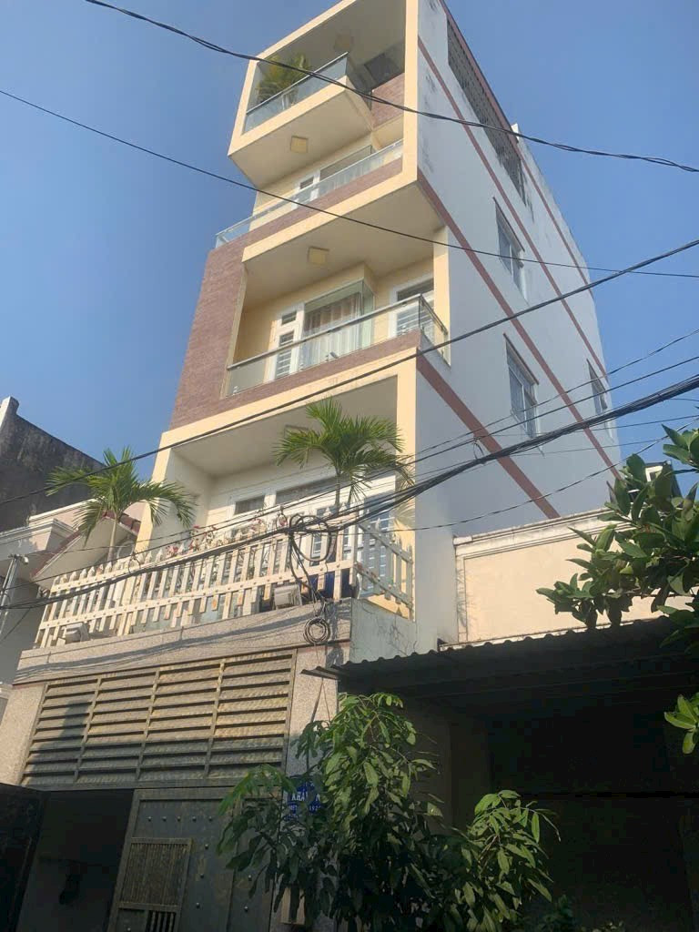 Bán nhà 48m² ngang 4m giá 5.6 tỷ tại Phường Bình Hưng Hoà A Quận Bình Tân