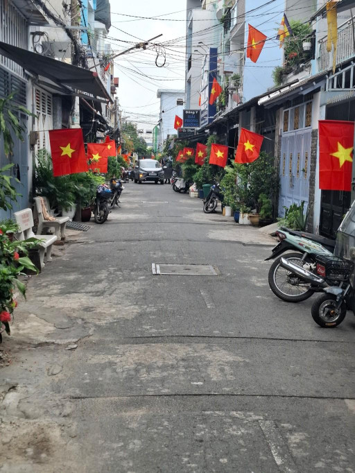 Bán nhà 4 tầng HXH 1/ Lê Văn Quới Phường Bình Hưng Hoà A Quận Bình Tân