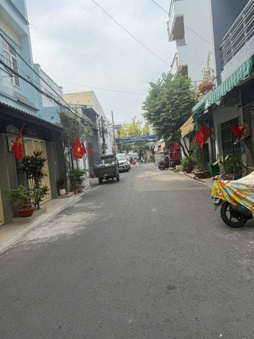Bán nhà 5 Tầng HXH Đ,số 1 Phường Bình Hưng Hoà A Quận Bình Tân