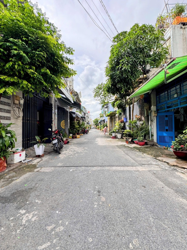 Bán nhà 3 tầng Đường Số 5B Phường Bình Hưng Hoà A Quận Bình Tân
