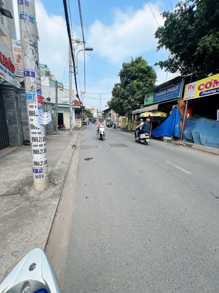 Bán nhà 5 tầng đ, số 8 Phường Bình Hưng Hoà B Quận Bình Tân