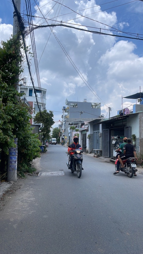Bán nhà 76m² ngang 4.1m giá 6.6 tỷ tại Phường Bình Hưng Hoà B Quận Bình Tân