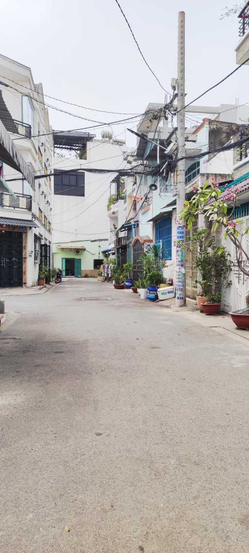 Bán nhà HXH 4 tầng liên khu 5-6 Phường Bình Hưng Hoà B Quận Bình Tân