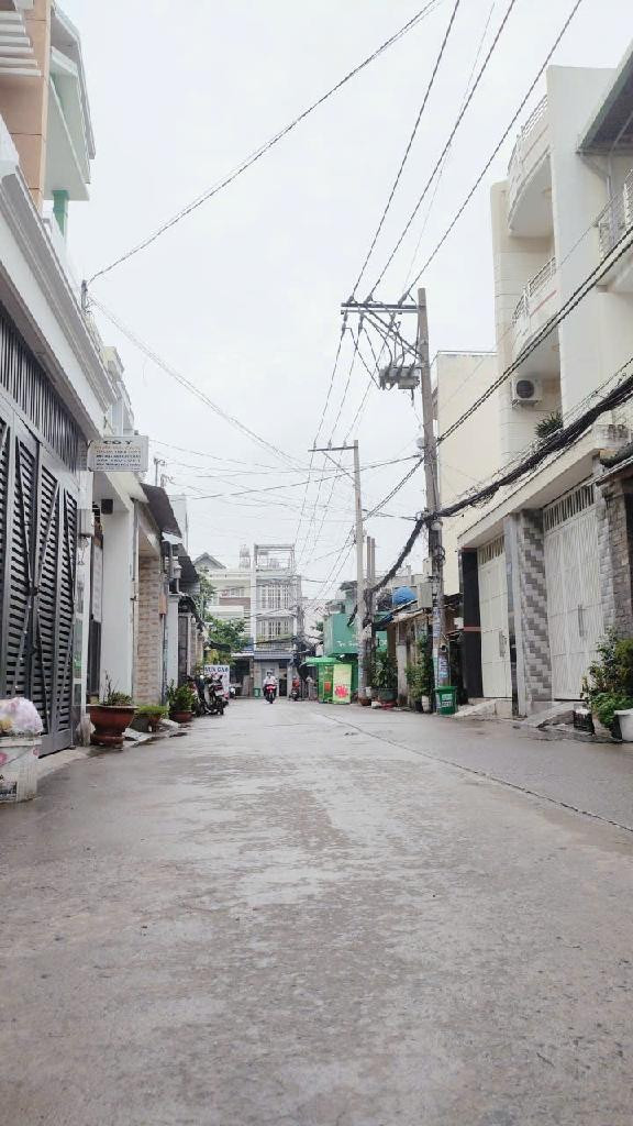 Bán nhà 80m² ngang 4m giá 5.55 tỷ tại Phường Bình Hưng Hoà B Quận Bình Tân