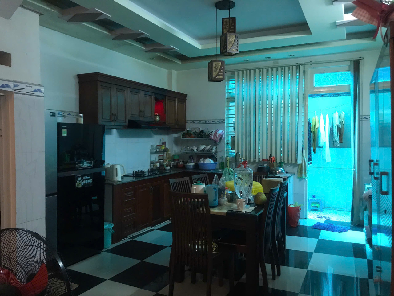 Bán Nhà 3 Tầng 5x22m, 168m², 3PN Master - Liên Khu 4-5 Nhỉnh7Tỷ.