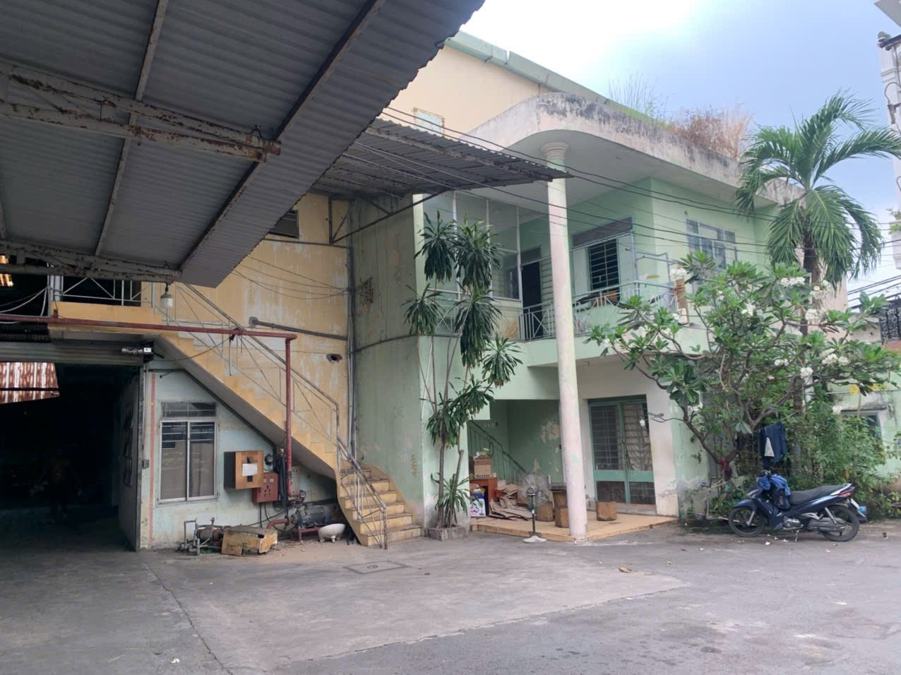 Nhà xưởng cho thuê 2000m2 BHH, Bình Tân