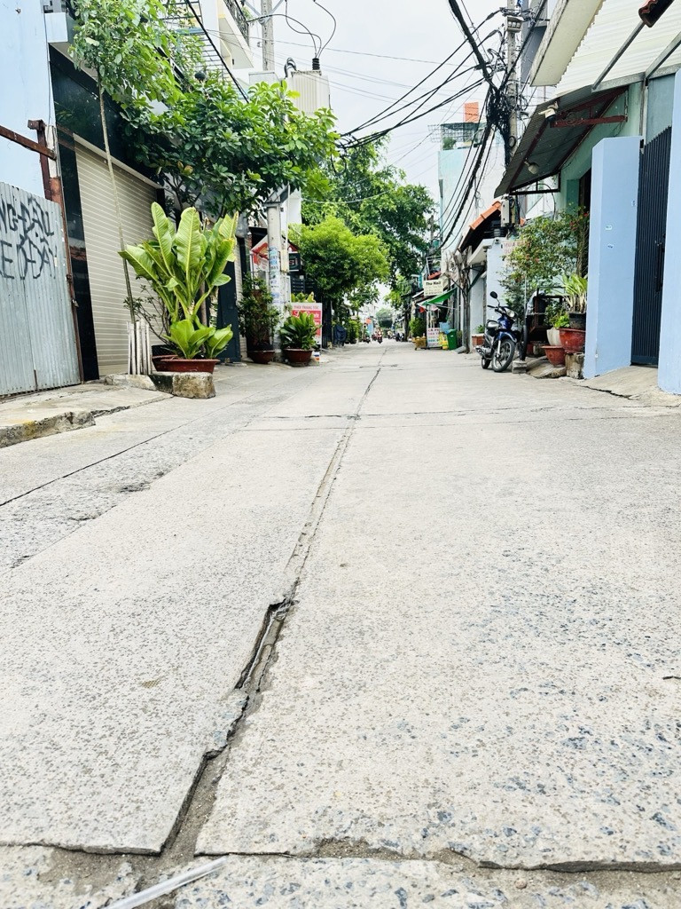 Bán nhà 4 Tầng HXH Hương lộ 3 bình Tân, Full NỘI THẤT