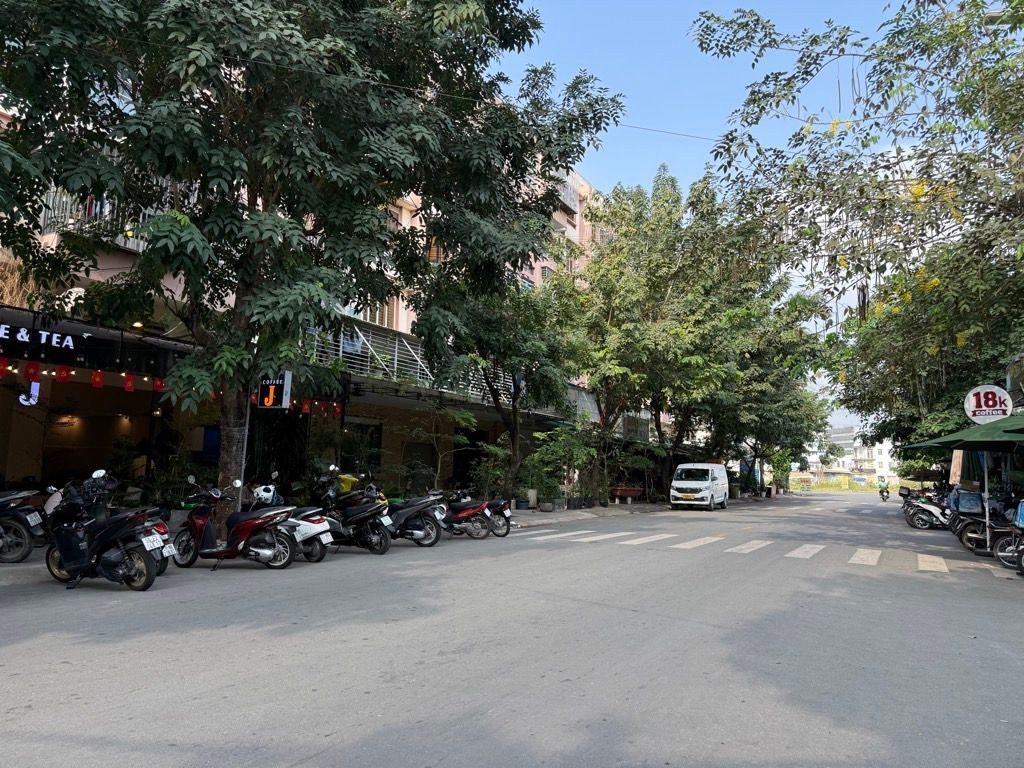 Bán nhà 3 Tầng Đường CN6 Tân Phú