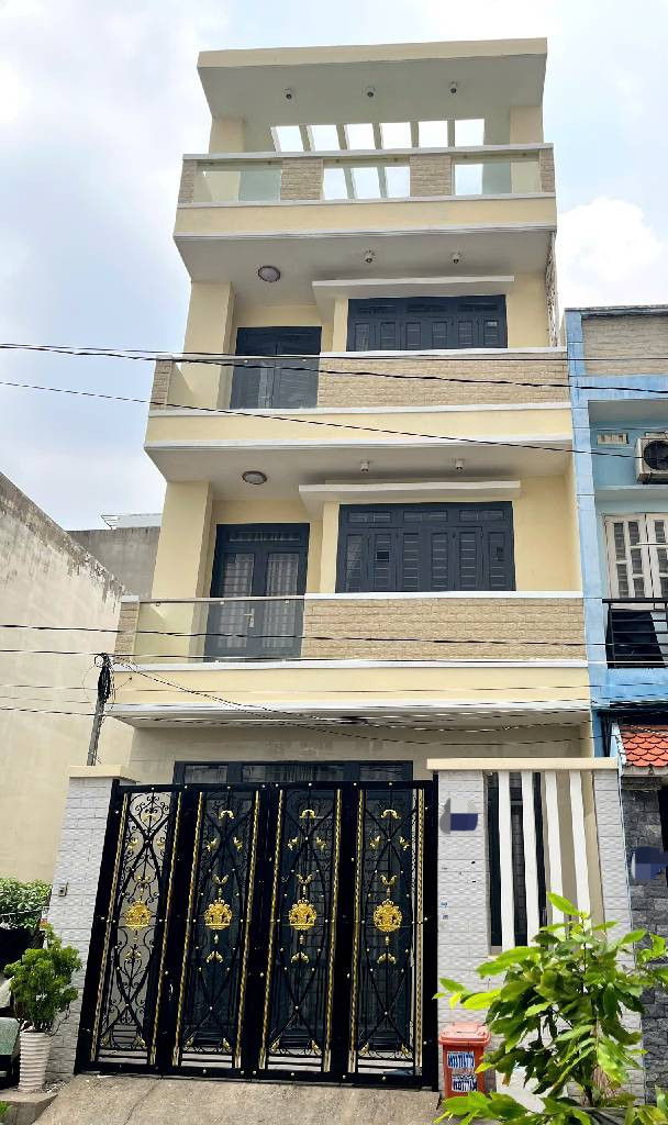 Nhà 4 Tầng - DT: 5,5x13,8= 76m²,  giá 7 tỷ Phường Bình Hưng Hòa , Bình Tân