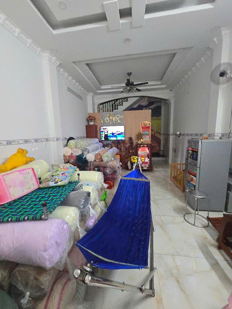 Bán nhà 4 Tầng Hẻm ôtô, giá 6.4 tỷ Phường Bình Hưng Hòa , Bình Tân