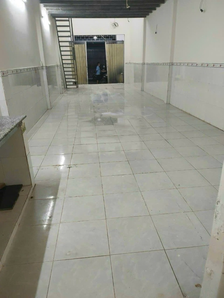 Bán nhà 72m² ngang 4m giá 5.3 tỷ tại Phường Bình Hưng Hòa Quận Bình Tân
