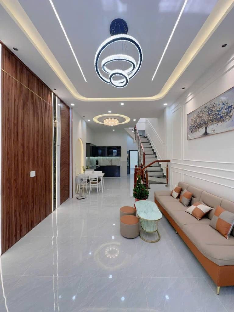 NHÀ MỚI HXH 3 TẦNG Đ.SỐ8 BHH BÌNH TÂN