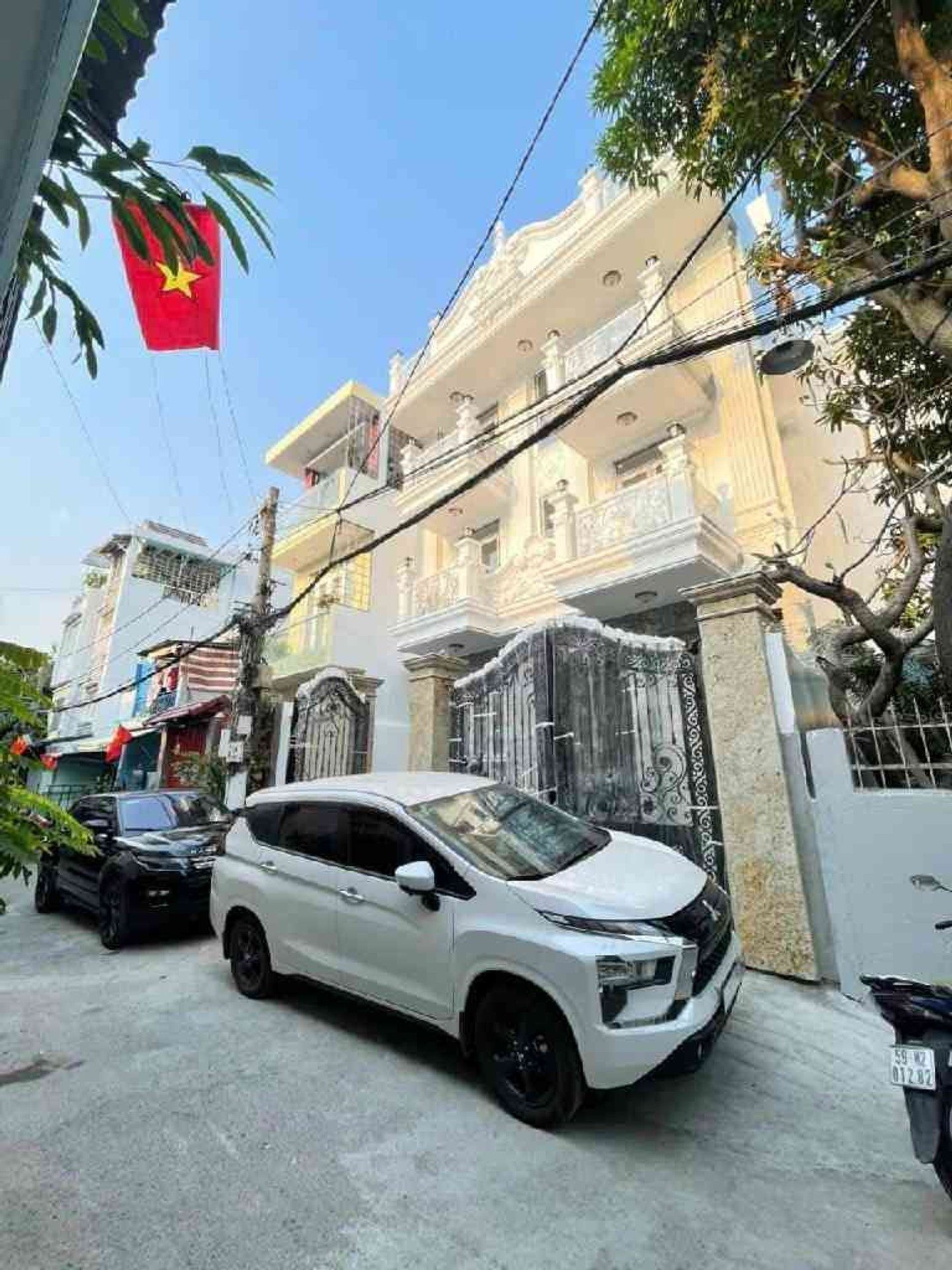 Bán nhà 165m²  8.5×20m² giá 32.9 tỷ Phường Bình Lợi Trung