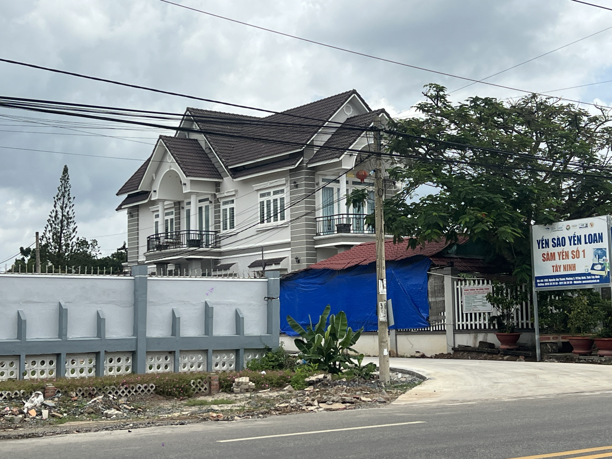 Bán nhà 167.9m² ngang 6m giá 2.7 tỷ Phường Bình Minh
