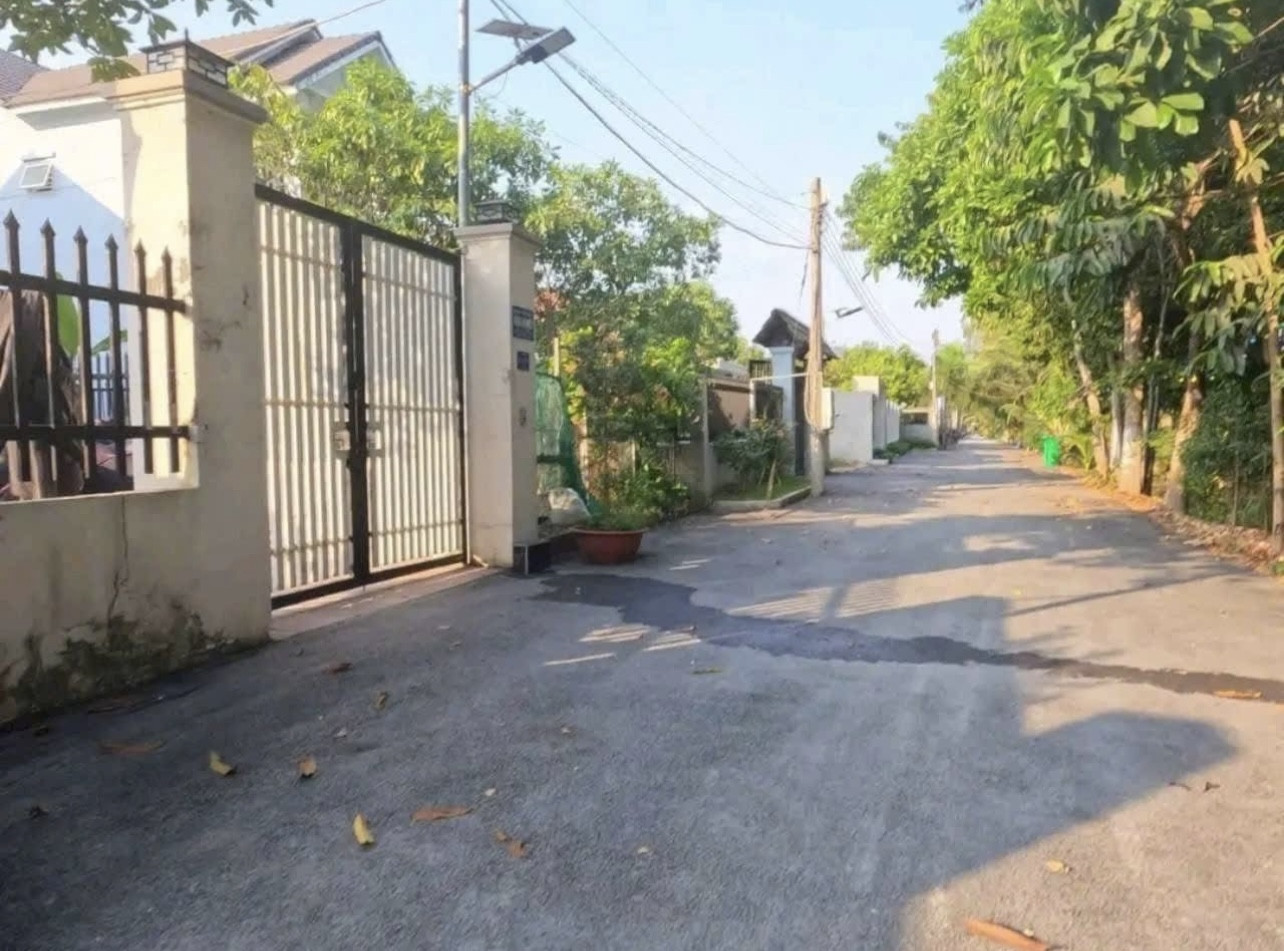 Bán đất mặt tiền Bình Nhâm 23, ngang 7,5, đường 5m, thông