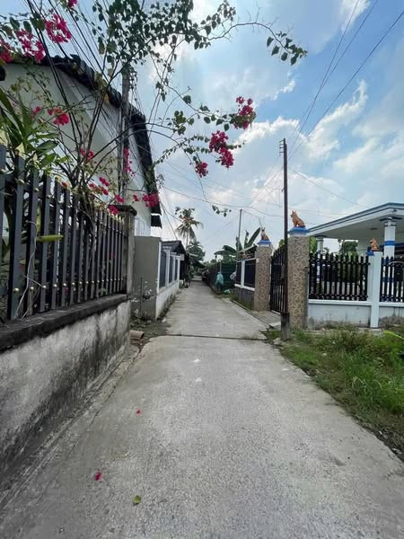 Bán Gấp Lô Đất Bình Nhâm 208m2 -  Giá Chỉ 2 Tỷ 8!