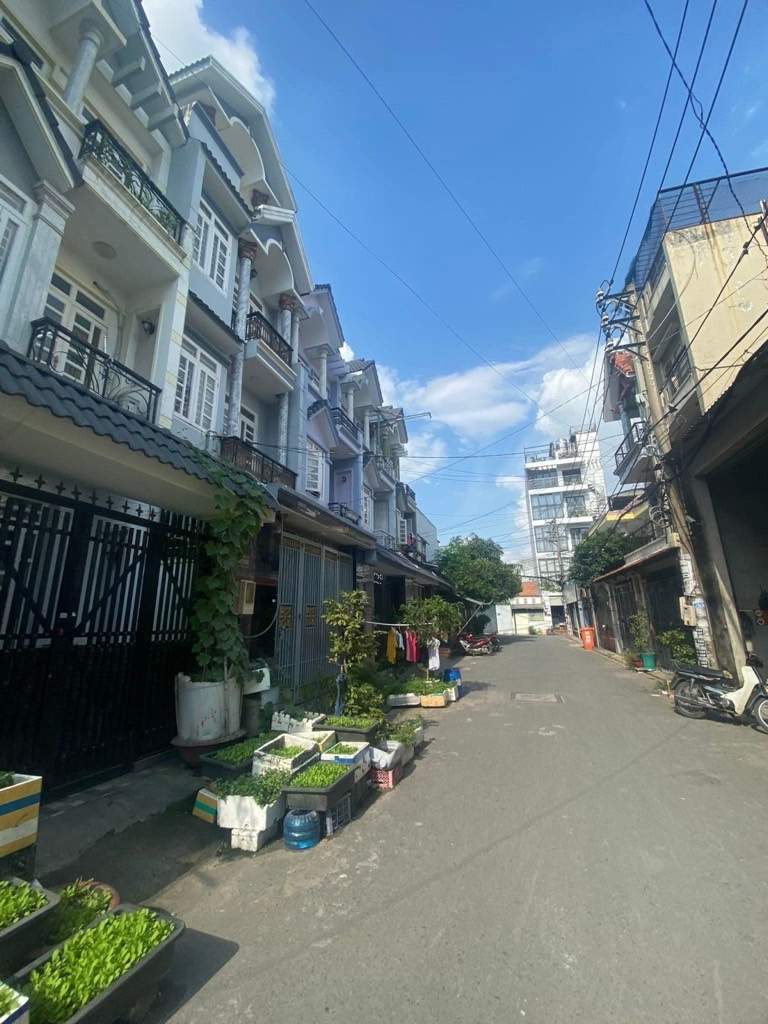 Bán nhà 96m² ngang 5m giá 6 tỷ Phường Bình Tân