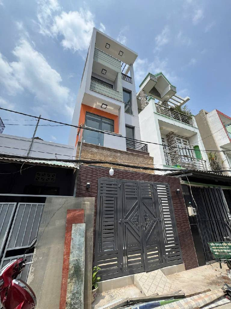 Nhà 4 Tầng, Hẻm ôtô, giá 6 tỷ Phường BHHB, Bình Tân.