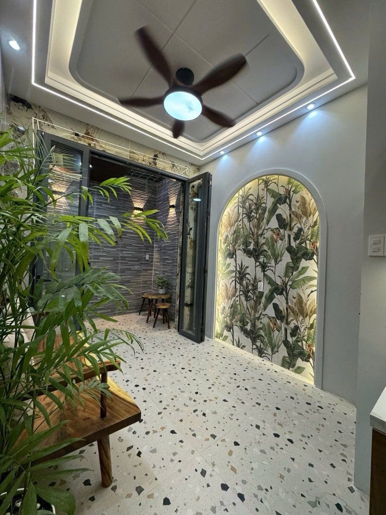 BÁN NHÀ PHẠM VĂN CHÍ QUẬN 6 53M2 4 TẦNG 5 PHÒNG NGỦ 5.95 TỶ SIÊU ĐẸP