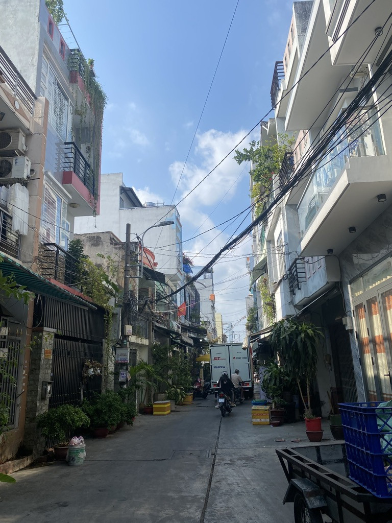 Bán nhà 2 tầng chiến 4×21m  Phường Bình Trị Đông A Quận Bình Tân