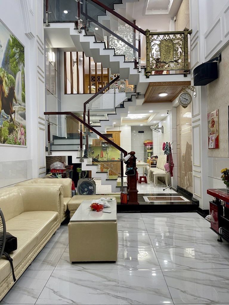 Bán nhà  4 tầng 4×18 lê văn Quới  Phường Bình Trị Đông A Quận Bình Tân