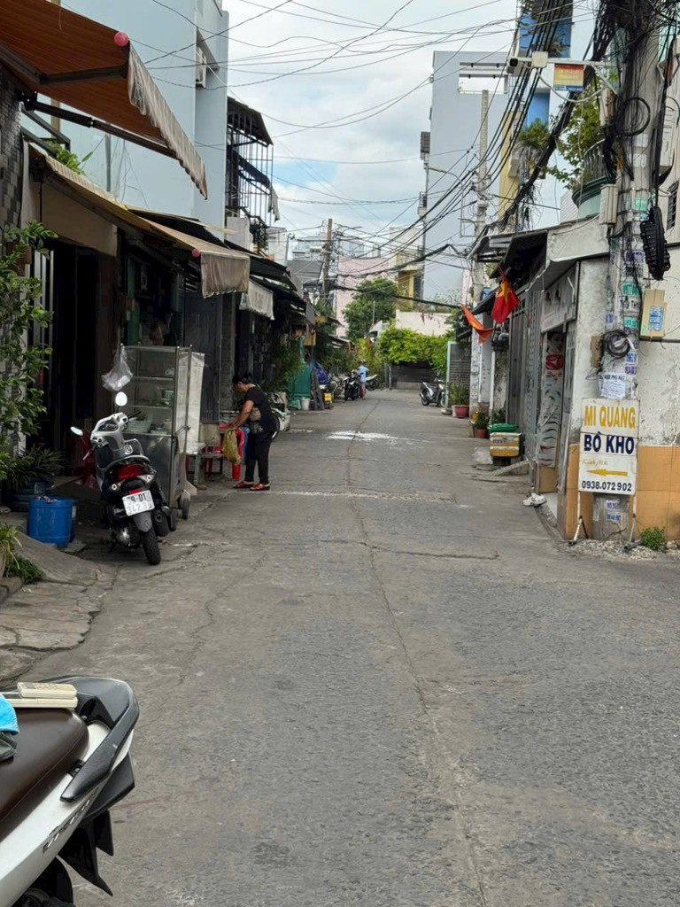 Bán nhà 3 tầng Lê Văn Quới 4×16m Phường Bình Trị Đông A Quận Bình Tân