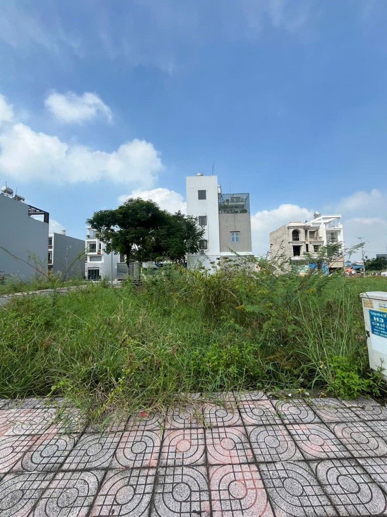 Bán đất 180m² ngang 8 HXH tây lân Phường Bình Trị Đông A Quận Bình Tân