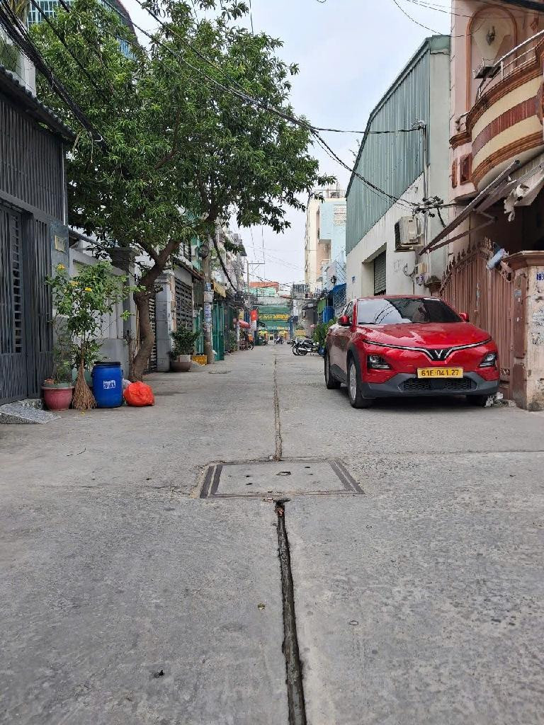 Bán nhà 5 Tầng hxh lê văn Quới Phường Bình Trị Đông A Quận Bình Tân