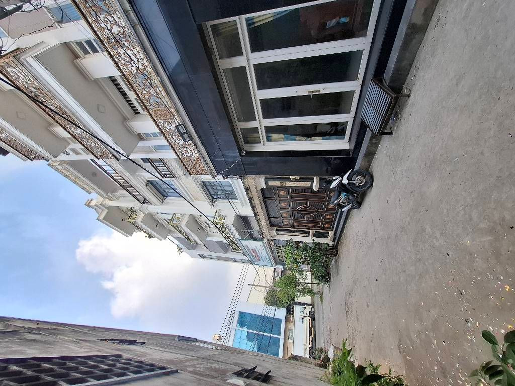 Bán nhà 64m² ngang 4m giá 7.18 tỷ Phường Bình Trị Đông