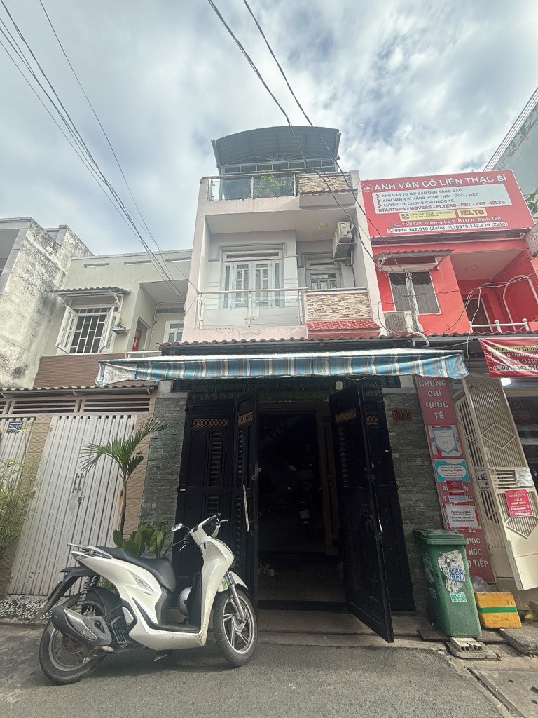 Bán nhà 3 Tầng Hẻm ôtô, giá 6.55 tỷ Phường Bình Trị Đông A , Bình Tân.
