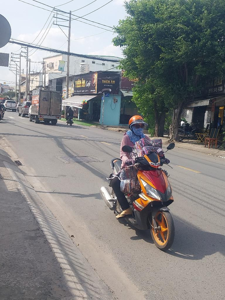 Bán nhà 2 Tầng Mặt Tiền mã lò Bình Tân