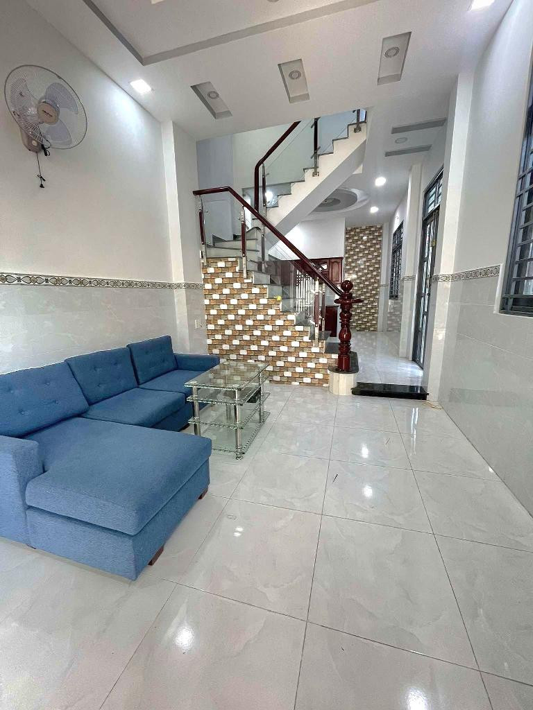 Nhà 4 Tầng, Hẻm ôtô, ngang 5m , giá 6.4 tỷ Phường BTĐA, Bình Tân.