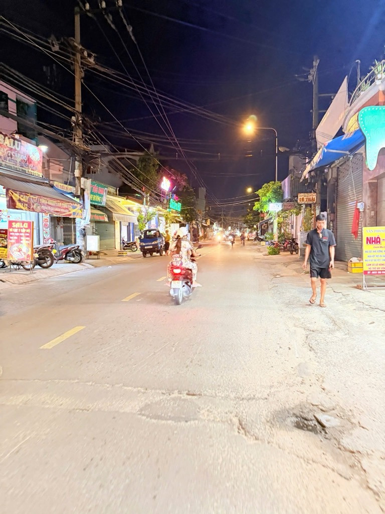 Bán nhà 4 TẦNG MẶT TIỀN Trương Phước Phan Bình Tân